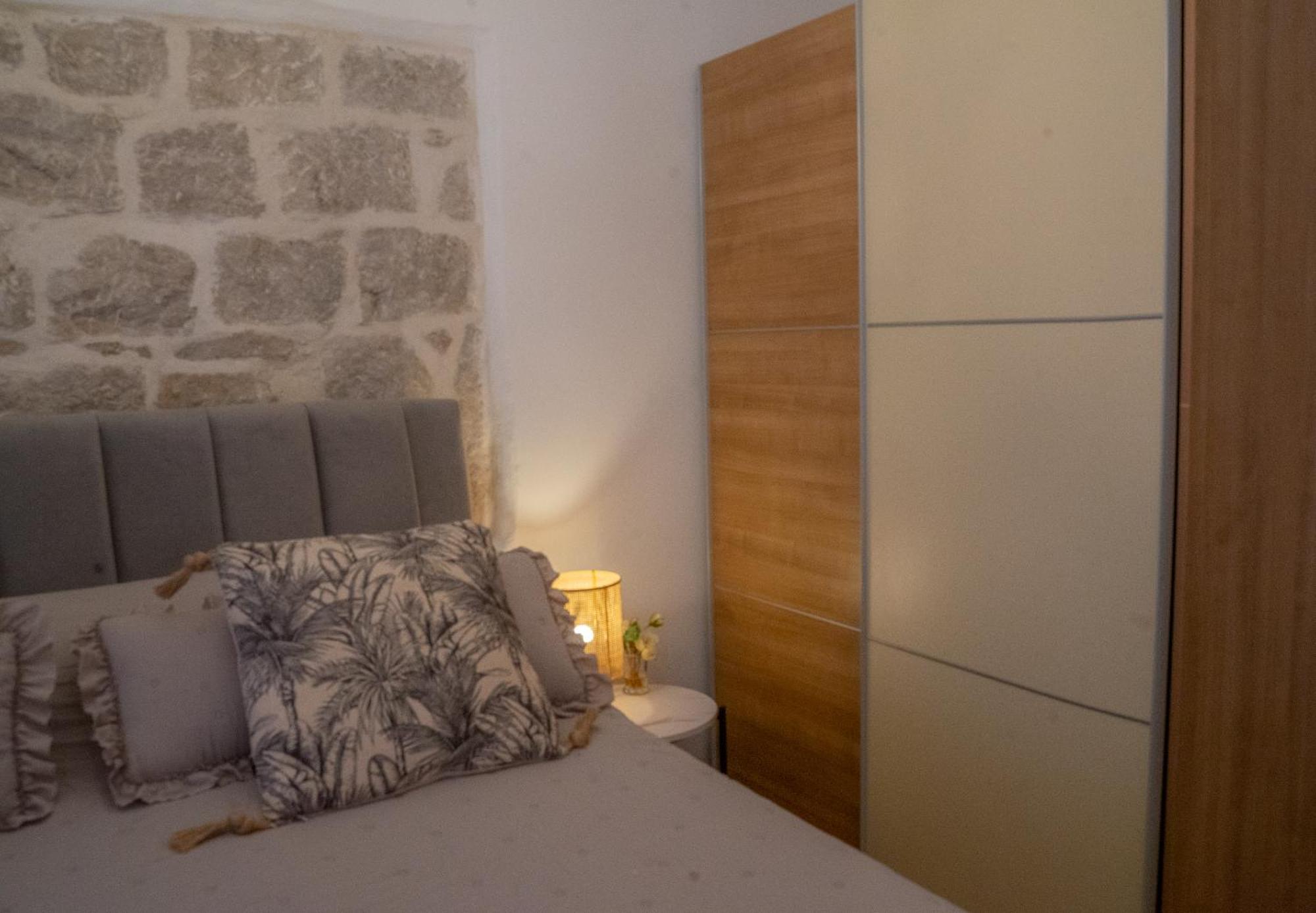 Apartments Bubalova Split Bagian luar foto